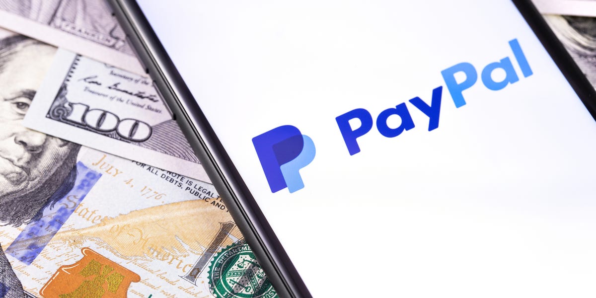 Как вывести деньги с PayPal на банковскую карту или счёт