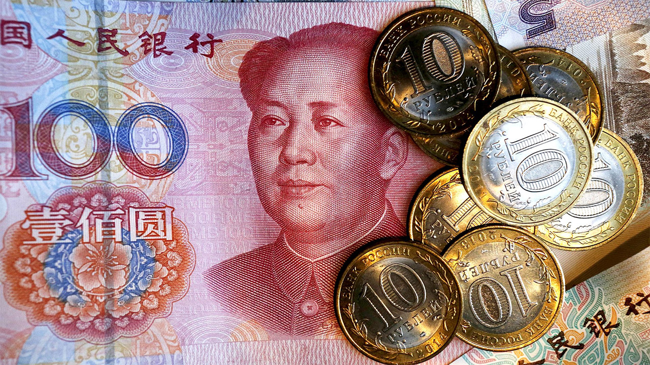 Хотите как в Китае? — Рубль предлагают превратить в подобие юаня